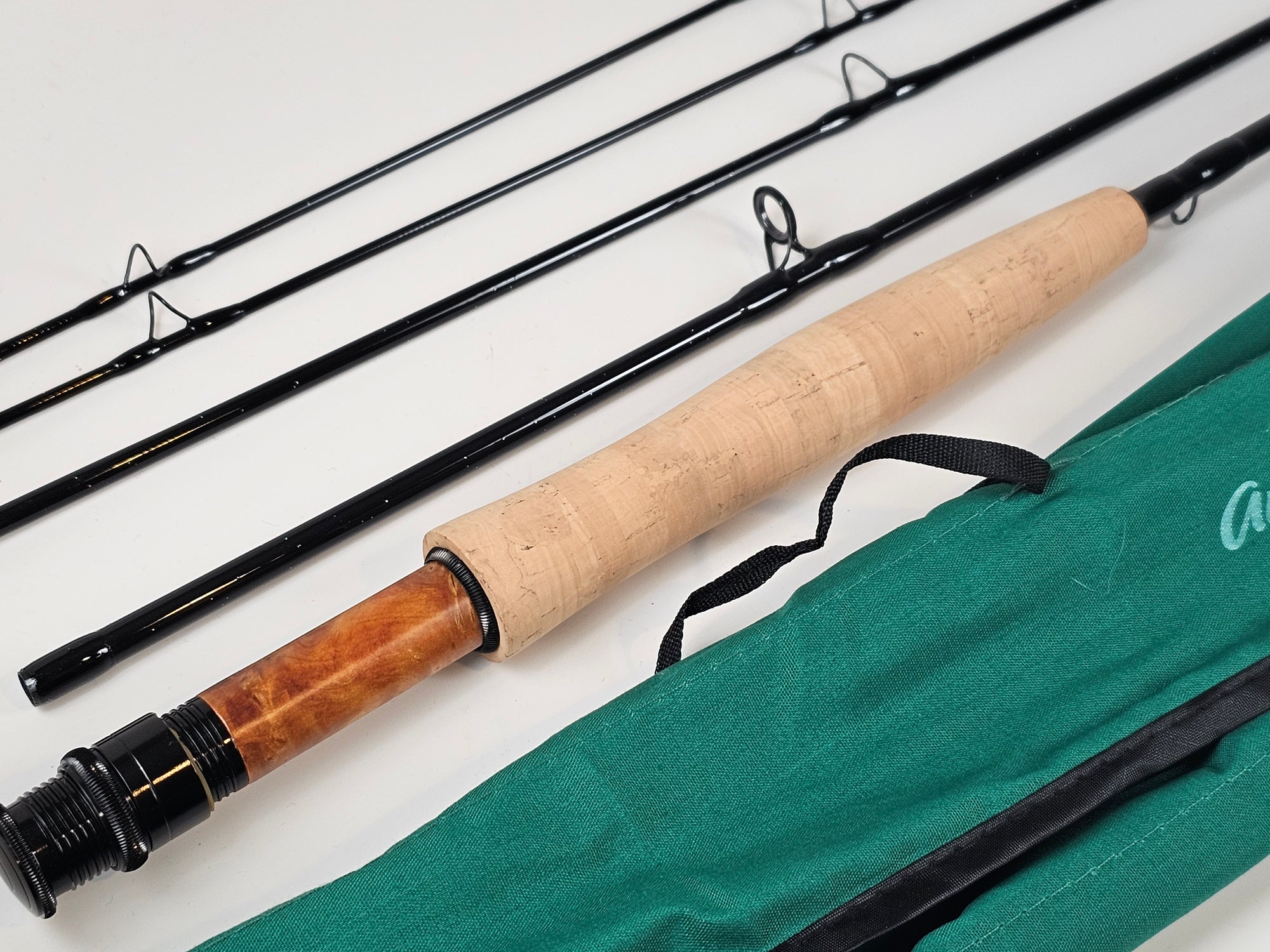 UHM12 Graphite Fly Rod | 2 Tips, 14 Sizes | Angler's Roost