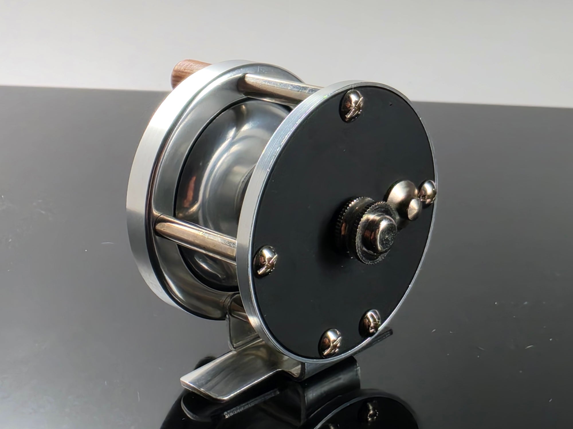 Anglers Roost VH1 Vom Hoffe fly reel back plate click pawl drag mechanism detail