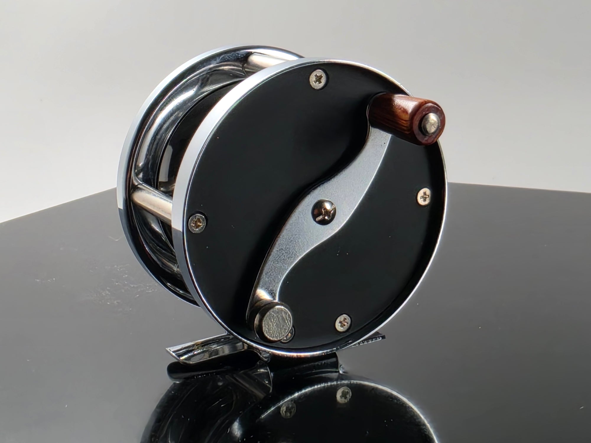 Anglers Roost VH2 Vom Hoffe reproduction fly reel new in original box packaging collectible