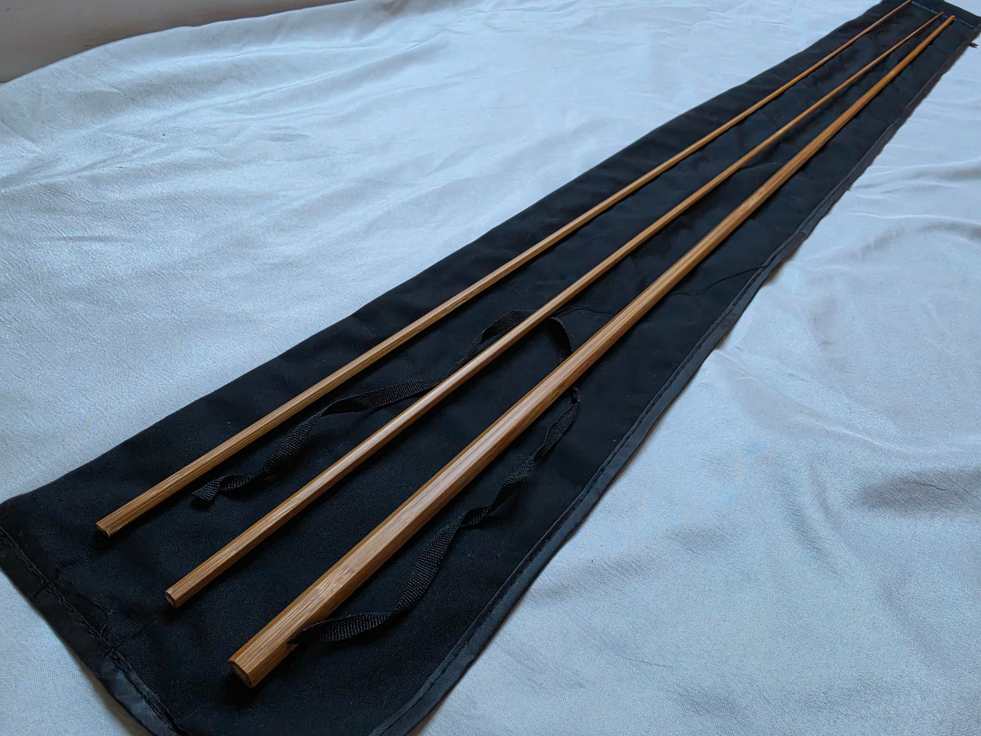 Dickerson 7613 taper bamboo fly rod blank, 7'6" 5wt, two-piece with two tips, in cloth rod bag